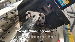 2 en 1 C Stud U Track Purlin Partition Drywall Prefab <span class=keywords><strong>Steel</strong></span> Framing Roll Forming Line Profiling <span class=keywords><strong>Machine</strong></span> Core Motor PLC Engine - Product Image 5