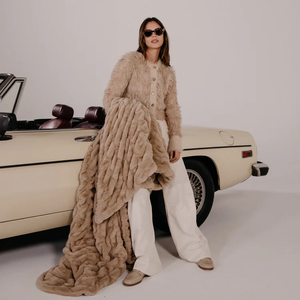 بطانية أرنب فقاعية مخططة بقطع مرجحة مزدوجة الجانب دافئة سميكة 1000 جم/متر مربع من الفرو الصناعي - Product Image 3