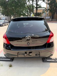 Noir <span class=keywords><strong>d</strong></span>'occasion pour <span class=keywords><strong>Yaris</strong></span> 2009, moteur 1.6L, homologation Euro IV, documents complets, faible consommation de carburant, <span class=keywords><strong>prix</strong></span> bas, export - Product Image 5