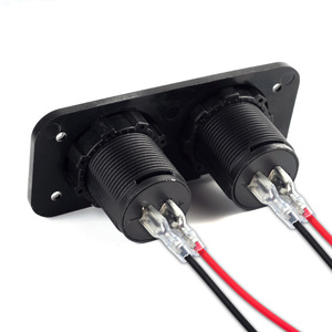 Chargeur de <span class=keywords><strong>voiture</strong></span> sans fil double USB 5V 3.1A avec panneau à 2 prises, voltmètre, ampèremètre et indicateur LED 12-36V pour <span class=keywords><strong>voiture</strong></span>, camion, camping-car, bateau - Product Image 2