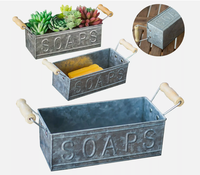 Plateau de rangement en métal galvanisé avec poignées en bois, boîte de rangement rectangulaire vintage en fer pour la décoration du comptoir de la salle de bain et de la cuisine