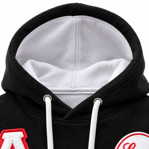 DST Personalizado | Delta |   Sudadera con Capucha para Hermandad Universitaria, Roja y Blanca con Letras Griegas, Venta al por Mayor, OEM, ODM - Product Image 5