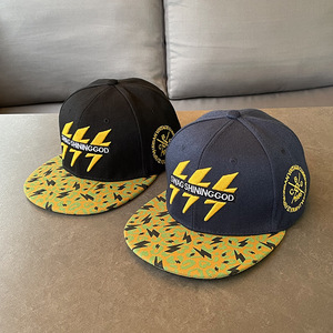 Gorra de Béisbol de 5 Paneles con Visera Plana, Tejido Dobby, Transpirable, Bordado a Mano, Unisex, Deportiva, Estilo Hip Hop y Street Dance - Product Image 2