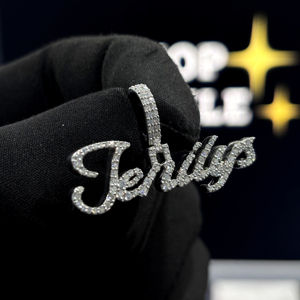 Pendentif personnalisé avec le nom Jenilys, en argent sterling 925, avec moissanite VVS, collier avec inscription en lettres cursive, serti de pierres - Product Image 3