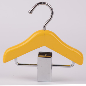 Wooden Mini Pet Clothes Hanging Baby Wooden <strong>Hanger</strong> With <strong>Clip</strong> Mini <strong>Hanger</strong> - Product Image 6