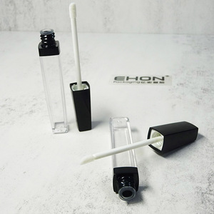 Emballage cosmétique carré OEM en gros, tubes à rouge à lèvres en plastique de 7,5 ml, contenants vides pour teinture à lèvres, logo personnalisé, bouchon à vis - Product Image 2