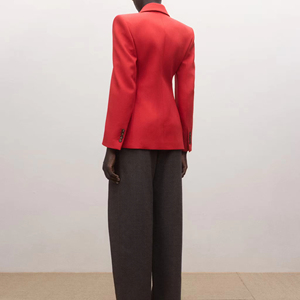 Blazer cintré rouge vif à revers crantés et simple boutonnage pour femme - Collection Costumes & Blazers - Product Image 3