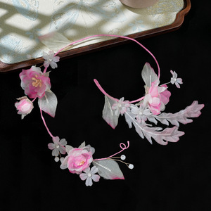 Nuevo estilo Hanfu original hecho a mano, horquillas, peines y accesorios para el cabello de seda con diseño de cola de fénix en degradado rosa etéreo. - Product Image 3