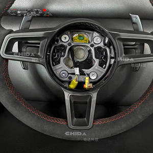 เหมาะสำหรับ Porsche Panamera Macan 718 Boxster Cayman taycan <span class=keywords><strong>Carrera</strong></span> <span class=keywords><strong>911</strong></span> 996 981 957 958 991พวงมาลัยหนังนิ่มที่กำหนดเอง - Product Image 3