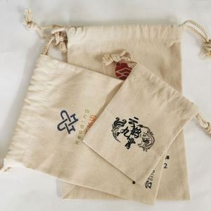 Pochette cadeau en coton mousseline écologique en gros, sac à cordon en coton biologique personnalisé - Product Image 6