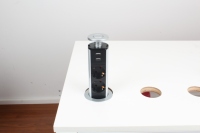 Prise de courant escamotable manuelle avec 2 prises italiennes et 2 ports USB de charge pour bureau, cuisine, salle de conférence