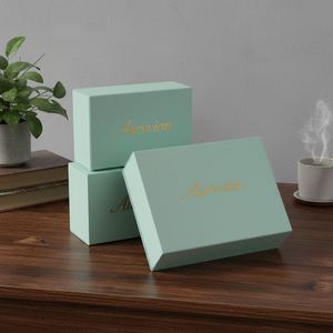 Boîte en carton magnétique, option écologique et robuste pour les marques axées sur l'emballage durable - Product Image 1