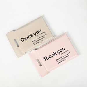 Custom Printed Logo Pink Plastic PE Mailer Envelope Handle Durable Poly Material Shipping Couriers Flyers Bag With Handle