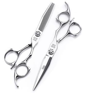 กรรไกรตัดผมใบมีดสีแดง 6.0 นิ้ว กรรไกรซอยผม กรรไกรตัดผมแบบแบน สำหรับคนถนัดขวา สแตนเลส 440C อุปกรณ์ช่างตัดผมมืออาชีพ - Product Image 1