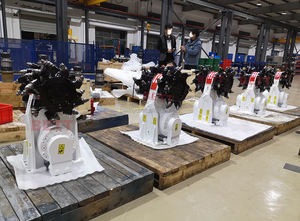 खुदाई भागों के लिए Bt40 हाइड्रोलिक ट्रांवर्स गियरबॉक्स के साथ 360 डिग्री रोटरी ड्रम कटर - Product Image 5