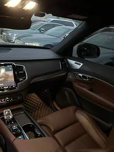 2021 pour <span class=keywords><strong>Volvo</strong></span> <span class=keywords><strong>XC90</strong></span> <span class=keywords><strong>B5</strong></span> Momentum Luxury Edition 7 places d'occasion luxe SUV R20 boîte de vitesses automatique gauche cuir ACC FWD aluminium - Product Image 3