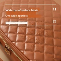 Organisateur de maquillage sur mesure OEM de grande taille avec miroir LED, lumière chaude, naturelle et froide, séparateurs amovibles, étui de voyage imperméable pour cosmétiques