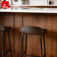 Armoires de cuisine en bois massif Alland Luxury Warm Transitional Contemporary Black Walnut Matte Recessed Panel pour villa