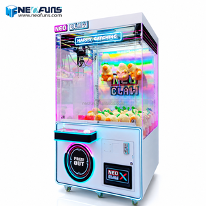 Neofuns Machine à griffes Neo de 44 pouces avec logo personnalisable, <span class=keywords><strong>bande</strong></span> lumineuse RGB, CE ROHS, jeu de griffes géantes pour grands jouets en peluche - Product Image 1