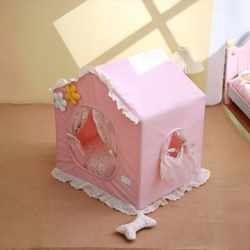 Small floral curtains, house nest, pink