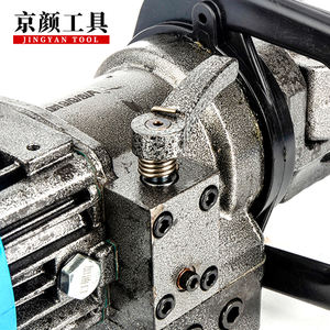 Dobladora de barras de refuerzo portátil, máquina dobladora de barras de acero hidráulica, máquina dobladora de barras de refuerzo eléctrica a la venta - Product Image 3