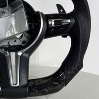 Volant en fibre de carbone forgé personnalisé pour BMW F20 F21 F40 F22 F23 F44 F45 F30 F31 F35 F32 F33 Accessoires de voiture