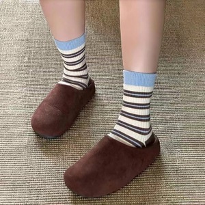 Calcetines a rayas para mujer, de algodón, transpirables, que absorben el sudor, hasta media pantorrilla, estilo juvenil - Product Image 2