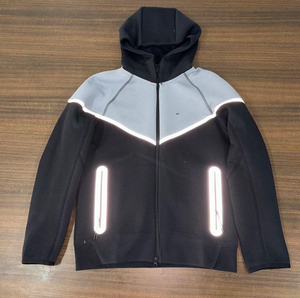 <span class=keywords><strong>Tuta</strong></span> Sportiva Invernale da <span class=keywords><strong>Uomo</strong></span> Leggera 100% <span class=keywords><strong>Cotone</strong></span>, Set 2 Pezzi con Giacca con Zip e Cappuccio e Pantaloni da Allenamento per Corsa, Palestra e Attività all'Aperto - Product Image 3