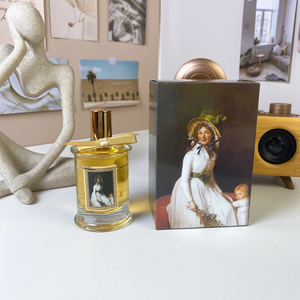 Perfume en Aerosol con Fragancia Floral Romántica, Aroma Fresco y Duradero, Diseño Vintage, Empaque de Regalo de Lujo - Product Image 4