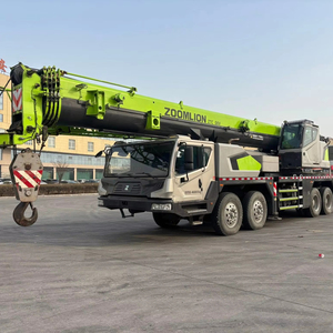 Camión Usado Zoomlion de 70 Toneladas con Grúa a Precio Accesible para Proyectos de Construcción - Product Image 1