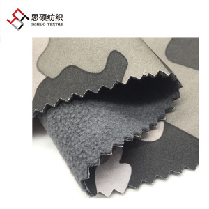 Tissu Imprimé Softshell Fonctionnel Extensible dans les 4 Sens avec TPU Stratifié et Polaire Imperméable Respirant <span class=keywords><strong>pour</strong></span> l'Extérieur - Grande Vente - Product Image 1