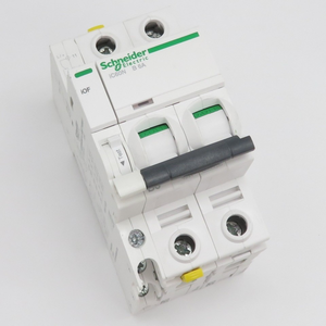 Nouveau disjoncteur PLC <span class=keywords><strong>IC60N</strong></span> B6 6A <span class=keywords><strong>2P</strong></span> + 1 changeur IOF - Product Image 1