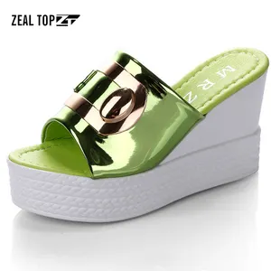 Venta al por mayor nueva moda coreana sandalias plataforma-Sandalias deslizantes de suela gruesa para mujer, zapatos y zapatillas a la moda, de color sólido, para verano