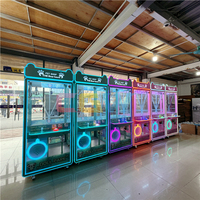 Machine de jeu d'arcade à griffes personnalisée OEM pour attraper les prix, pour enfants et divertissement familial - Prix
