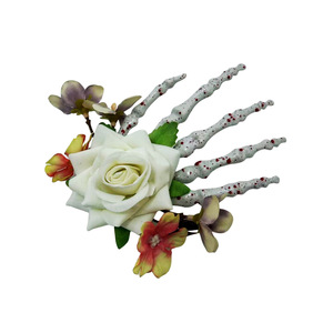 Barrette à cheveux vintage gothique avec main squelette florale et fausse rose, pour femme, style sombre, Halloween, décoration pour festival des fantômes - Product Image 2