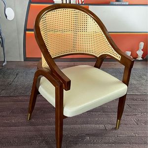 Chaise de salle à manger en rotin et bois massif de haute qualité au design nordique moderne rétro pour la maison, l'appartement, le restaurant, l'hôtel - Product Image 5