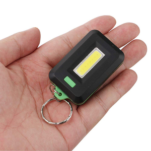 mayor <span class=keywords><strong>onlineshop</strong></span> logotipo personalizado promover plástico plano pequeño micro mini cob led llavero cadena led llavero linterna - Product Image 6