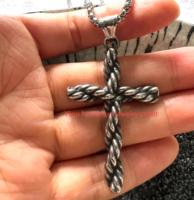Collier pendentif croix en corde 2026 en acier inoxydable 24 pouces