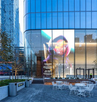 Écran de film transparent ultra-fin, écran de film LED flexible, écran publicitaire en verre, film LED transparent pour intérieur