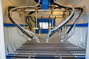 Automatic Continuous Conveyor Belt Sand Blasting <b>Machine</b> for Steel Surface Finishing - Product Image 4