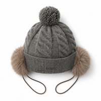 Bonnet en tricot personnalisé avec logo brodé, protection des oreilles, pompon et accessoires en corde pour femme, idéal pour l'hiver et les activités de plein air – Vente en gros directe usine