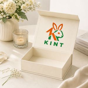 Caja de Regalo de Papel de Materiales Reciclados con Cierre Magnético Rígido de Lujo para Perfumes, Cosméticos y Cuidado de la Piel, Impresión en Relieve, Logotipo Personalizado - Product Image 1