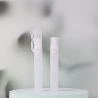Bouteille de pulvérisation en plastique de tube carré de 10ml 20ml 30ml facilement transportée