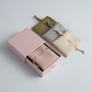 Pochette en microfibre avec cordon de serrage pour lunettes, lunettes de soleil, bijoux, en suède, avec logo personnalisé, étui en microfibre - Product Image 2