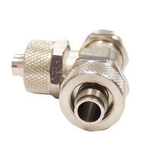 ข้อต่อลมแบบสามทาง ล็อคเร็ว แบบเกลียวตัวเมีย Camozzi 1540 ตัวเรือนทองแดง สำหรับท่อลม PE/PU/PA รุ่น YTNE - Product Image 5