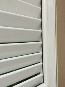 Meilleures ventes, design moderne, volets de porte amovibles en PVC UPVC, store horizontal à vue dégagée, plastique antivol pour hôtels - Product Image 5