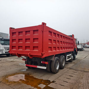 Camión Volquete Sinotruk Howo 8x4 de 12 Ruedas, 371hp, 50 Toneladas, Diésel, Remanufacturado, Venta Directa de Fábrica - Product Image 2