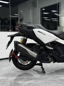 Motocicleta de Segunda Mano, Motocicleta Usada de Marca Japonesa, Modelo de Scooter X350ADV, Color Blanco, 5600 km, Año 2025 - Product Image 2