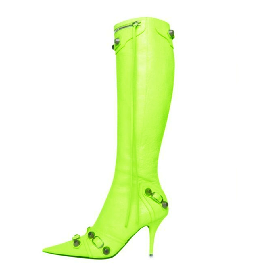 Bottes vertes 9 cm, vendues à l'unité, lot de 200 paires.