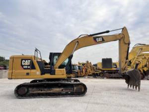 Excavadora Caterpillar 320GC de segunda mano de primera calidad, equipo sobre orugas de 20 toneladas para operaciones de construcción y movimiento de tierras - Product Image 3